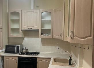 Сдам 2-ком. квартиру, 50 м2, Тульская область, проспект Ленина, 64