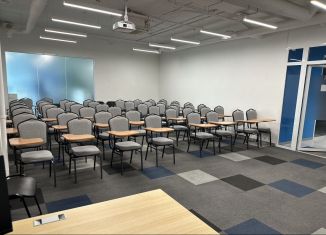 Сдаю помещение свободного назначения, 80 м2, Грозный, улица Сайпуддина Шарпудиновича Лорсанова, 4