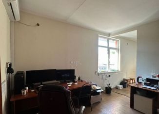 Сдам офис, 50 м2, Краснодарский край, улица Яна Фабрициуса, 66/5