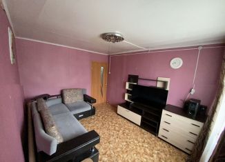 Продается 3-ком. квартира, 46 м2, Нижегородская область, Лесная улица, 2