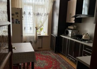 Продажа трехкомнатной квартиры, 80 м2, Дербент, улица У. Буйнакского, 3