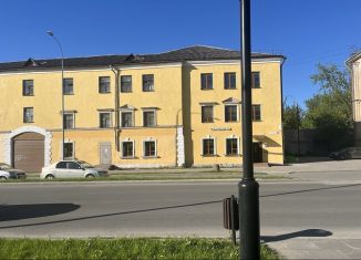 Сдаю помещение свободного назначения, 400 м2, Псков, улица Волкова, 9