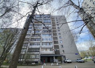 Продаю 4-комнатную квартиру, 73.8 м2, Сыктывкар, улица Старовского, 30