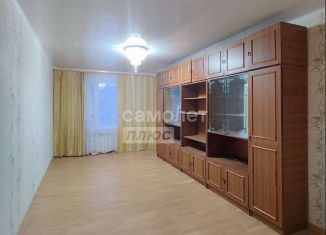 Продаю 2-ком. квартиру, 47.8 м2, Коряжма, улица Пушкина, 5