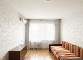 Продается двухкомнатная квартира, 44.2 м2, посёлок городского типа Дагомыс, Батумское шоссе, 31