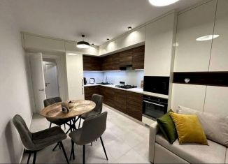 Продажа 2-ком. квартиры, 61 м2, Краснодар, улица имени Героя Георгия Бочарникова, 12/1, микрорайон Губернский