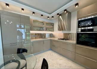 Продаю пятикомнатную квартиру, 157.4 м2, Переславль-Залесский, Горицкий переулок, 2Г