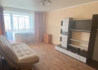 Продаю 1-ком. квартиру, 34.5 м2, Туймазы, улица Чапаева, 26
