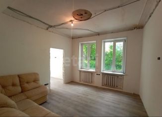 Продаю 2-комнатную квартиру, 43.7 м2, Богородицк, улица Коммунаров, 59