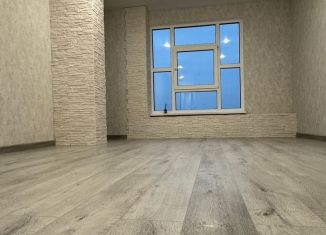 Квартира на продажу студия, 32.3 м2, Мурино, улица Шоссе в Лаврики, 67