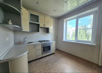 Продажа 2-комнатной квартиры, 52.8 м2, Воронеж, Южно-Моравская улица, 13