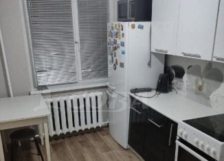 Продажа двухкомнатной квартиры, 42.7 м2, Тобольск, 7-й микрорайон, 2