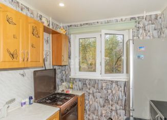 Продам 2-комнатную квартиру, 45 м2, Челябинск, улица Ворошилова, 31, Курчатовский район