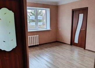 Продаю 2-ком. квартиру, 44 м2, село Субханкулово, улица Ленина, 6