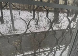 Продаю трехкомнатную квартиру, 40.5 м2, Санкт-Петербург, Краснопутиловская улица, 73