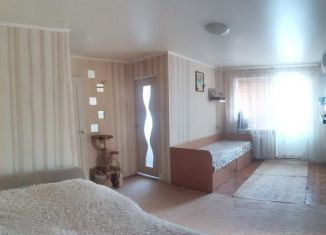 Продам 2-ком. квартиру, 42.9 м2, Темрюк, улица Чернышевского, 26