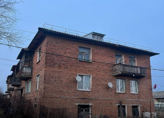 Продается 2-комнатная квартира, 46 м2, Алексин, Железнодорожная улица, 13А
