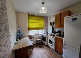 Однокомнатная квартира на продажу, 28 м2, Курган, улица Радионова, 40