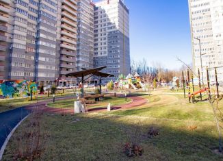 Продаю 3-ком. квартиру, 97.2 м2, Ростов-на-Дону, проспект 40-летия Победы, 63/17с7, ЖК Сокол Град