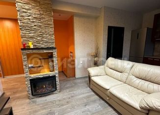 2-ком. квартира в аренду, 58 м2, Мурманская область, улица Володарского, 3