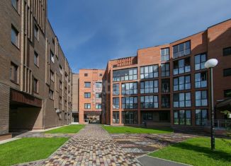 Продается 1-ком. квартира, 38 м2, деревня Кисловка, бульвар Николая Гумилёва, 2, ЖК Барбарис