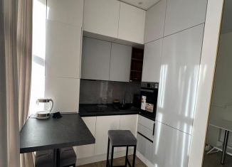 Сдаю 2-комнатную квартиру, 42 м2, Сочи, улица Тимирязева, 38А, микрорайон Донская