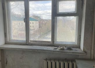 1-комнатная квартира на продажу, 11.4 м2, Первоуральск, улица Химиков, 1