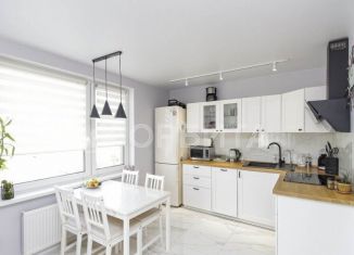 3-комнатная квартира на продажу, 60.3 м2, Тюмень, ЖК Скандиа Квартал у Озера, Стройотрядовская улица, 12