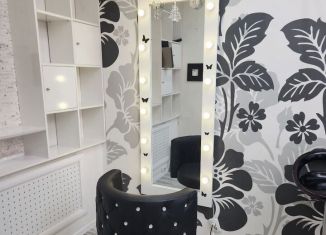 Сдается в аренду помещение свободного назначения, 5 м2, Магадан, проспект Ленина, 16А