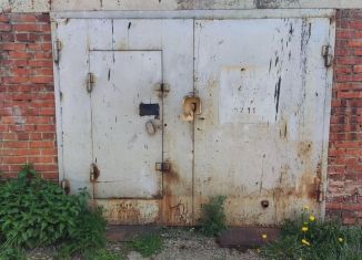 Продаю гараж, 24 м2, Чайковский, Советская улица, 1/20