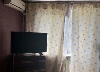 Продаю комнату, 18.2 м2, Тольятти, Революционная улица