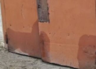 Продается гараж, 15 м2, поселок городского типа Атамановка