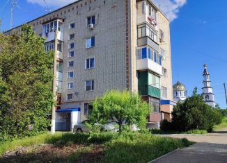 Продажа двухкомнатной квартиры, 50.4 м2, Кропоткин, улица Сергея Лазо, 18А