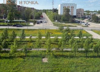 Продается 3-комнатная квартира, 56 м2, Дюртюли, улица Ленина, 36