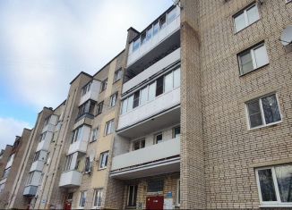 Сдача в аренду 2-ком. квартиры, 54 м2, Кириши, Ленинградская улица, 7