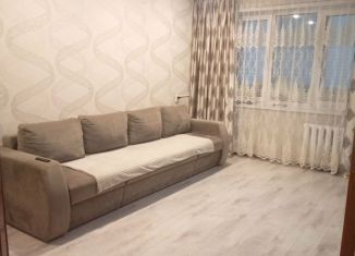 Трехкомнатная квартира на продажу, 73 м2, Заинск, проспект Победы