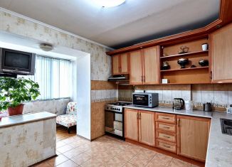 Продажа 3-комнатной квартиры, 77.5 м2, Краснодар, проспект Чекистов, 33, микрорайон Юбилейный