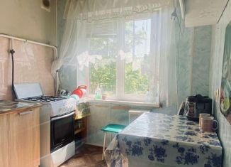 Продается 5-ком. квартира, 45 м2, Майкоп, Депутатская улица, 6