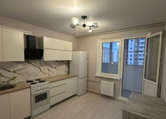 1-комнатная квартира в аренду, 40 м2, Ростов-на-Дону, улица Теряева, ЖК Платовский