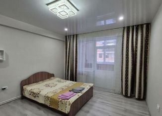 Сдам 2-комнатную квартиру, 65 м2, Улан-Удэ, улица Цивилева, 32А