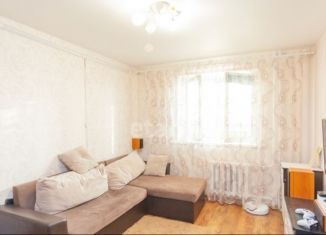 Сдам в аренду 1-ком. квартиру, 35 м2, Тюмень, Западносибирская улица, 2