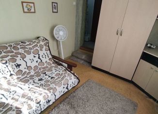 Продаю однокомнатную квартиру, 16 м2, Ростов-на-Дону, улица Алексея Береста, 3