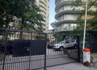 Сдам в аренду машиноместо, 30 м2, Крым, Таврическая улица, 2Б