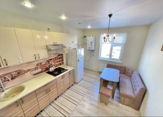 Продается 1-ком. квартира, 51.2 м2, деревня Куюки, улица 5-й Квартал, 3