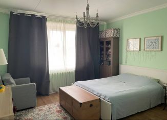 Продам однокомнатную квартиру, 38 м2, деревня Кондратово, улица Садовое Кольцо, 18