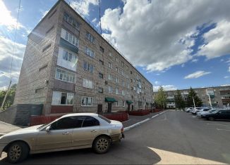 Продам 3-ком. квартиру, 50.3 м2, Бирск, улица 8 Марта, 38