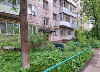 Продам 2-ком. квартиру, 44.2 м2, Иваново, улица Серафимовича, 1