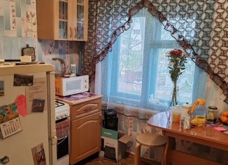 Продам 2-комнатную квартиру, 44 м2, Березники, улица Ломоносова, 78