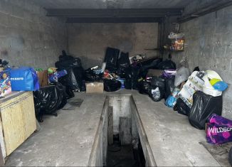 Продается гараж, 24 м2, поселок городского типа Мостовской, Южная улица, 1кА