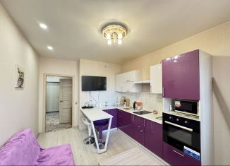 Сдаю в аренду однокомнатную квартиру, 40 м2, Тюмень, улица Мельникайте, 2к10, ЖК Горизонт